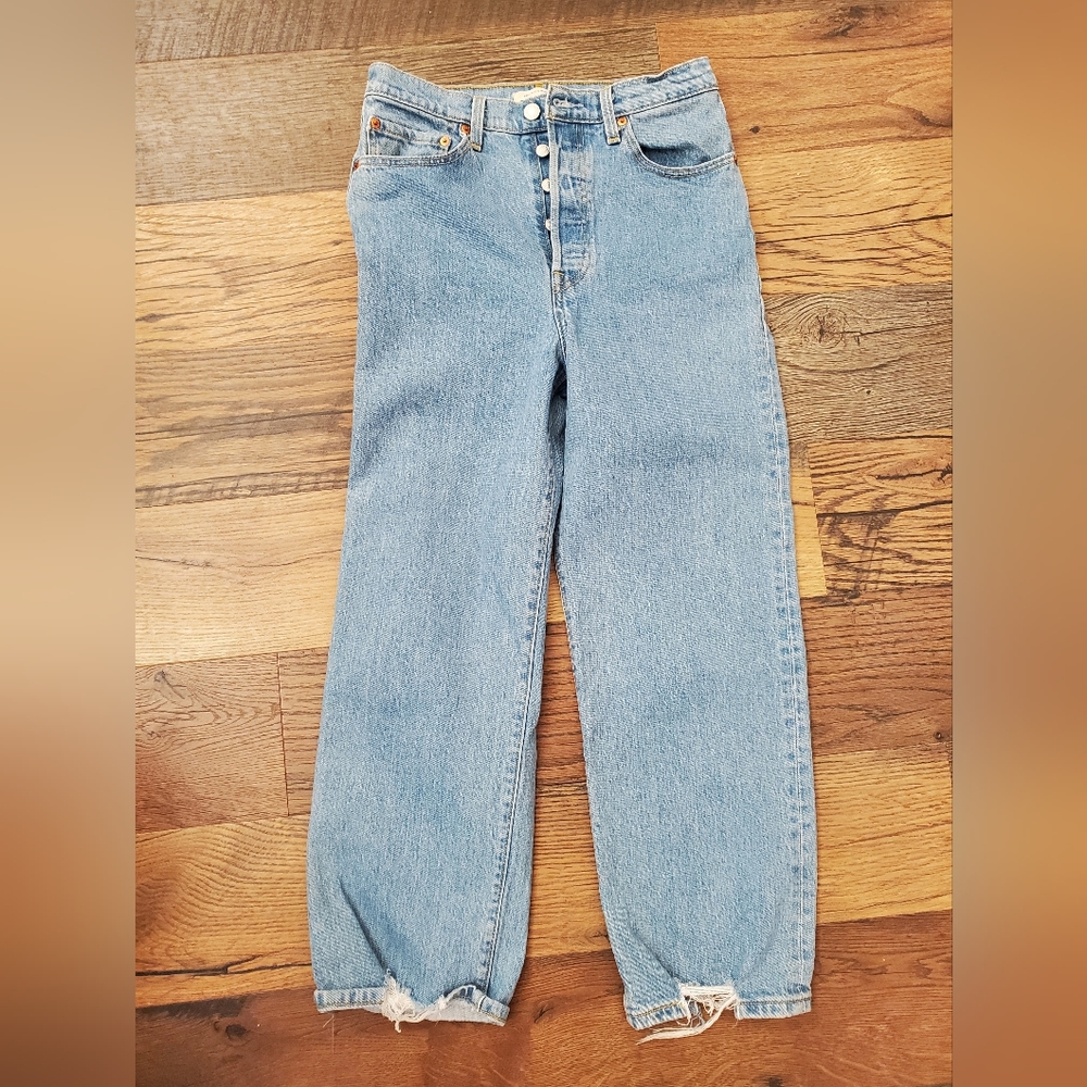 Levis Ribcage Straight Women's Jeans